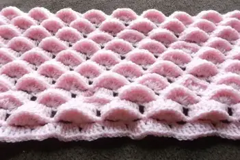 Lidia crochet tricot est le site plein de tutoriels gratuits de crochet, points crochet, tricot, points tricot, crocheter avec les doigts, crochet tunisien. Un Point Au Crochet En 3d La Grenouille Tricote