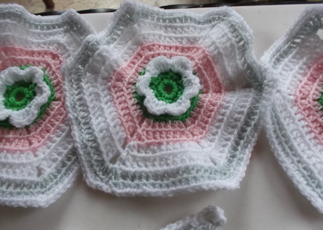 cal Frida's Flowers 1ere partie