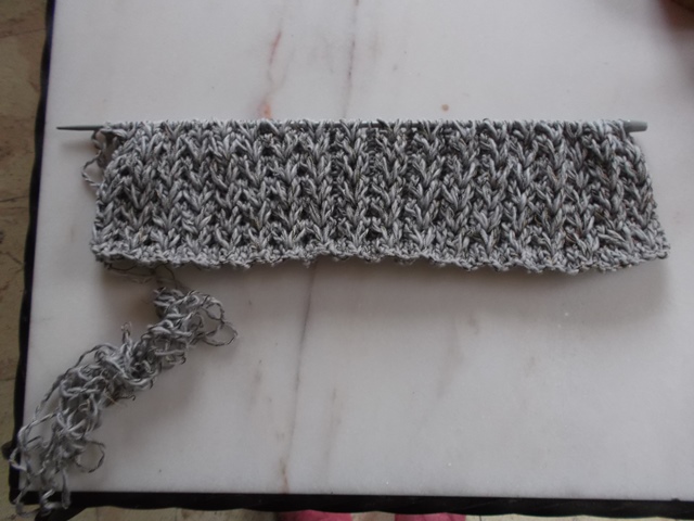 Mon ex-bonnet avec le très beau point du joli cœur