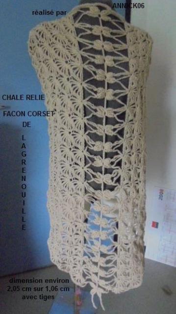 Le châle façon corset de la p'tite grenouille Annick