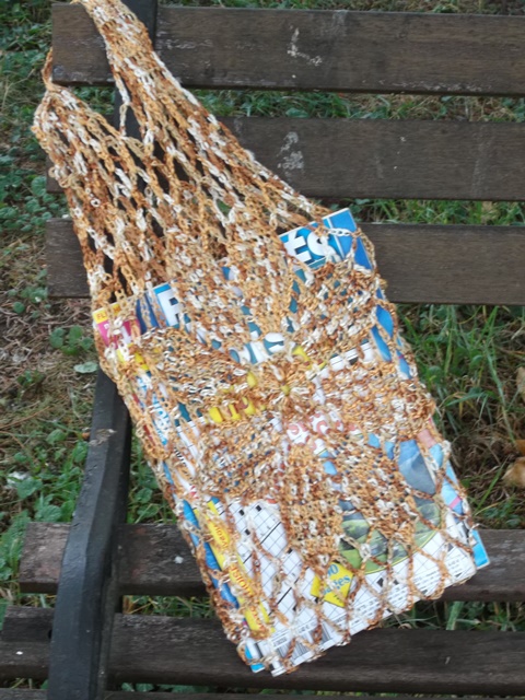 La vidéo du sac pochette cadeau