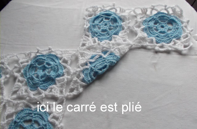Cal pull de granny aux roses bleues partie 3