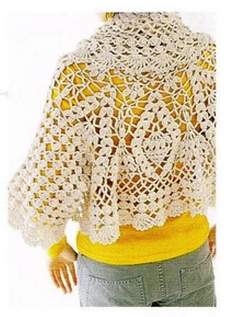 Au crochet un gilet rond fait d'une pièce