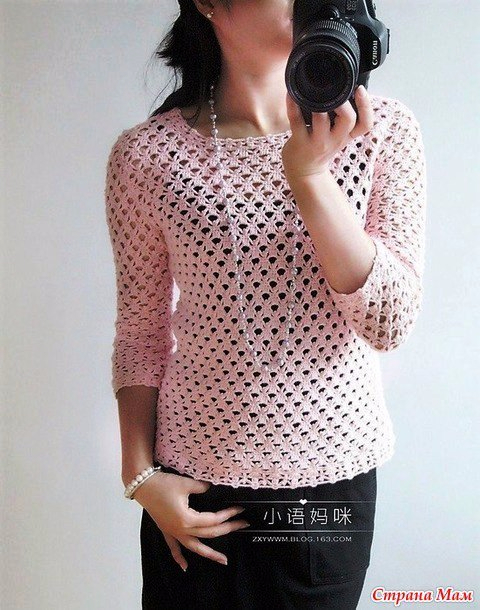 au crochet un pull au dessin simple et travaillé