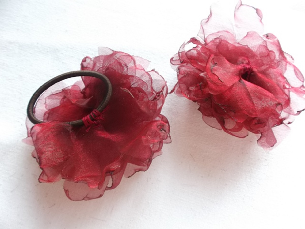 Comment faire des fleurs en tissu