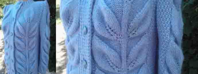 Des feuilles en relief au tricot