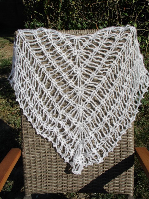 Mon petit foulard en mohair et au crochet