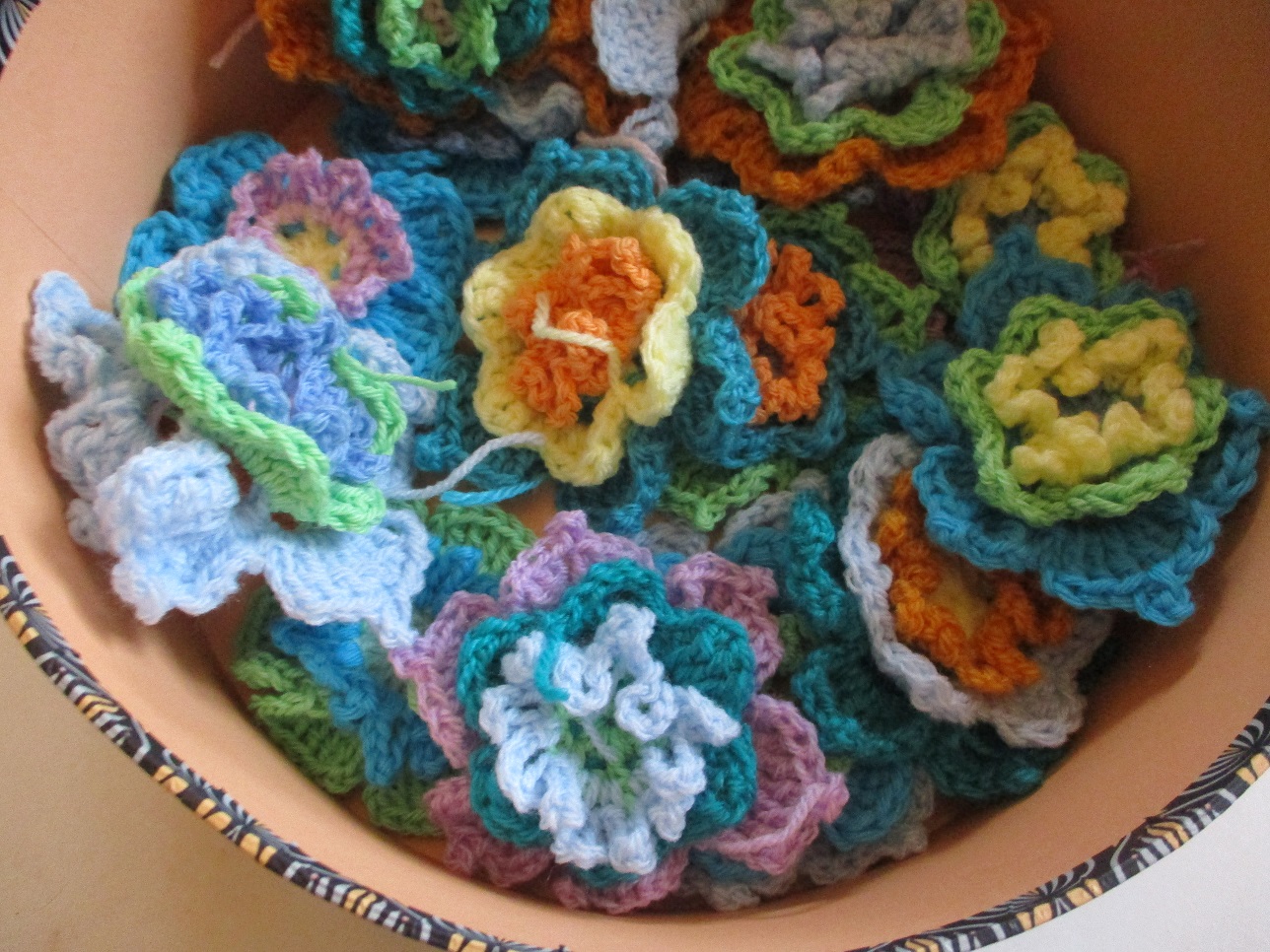 fleurs au crochet 1ere partie en vidéo