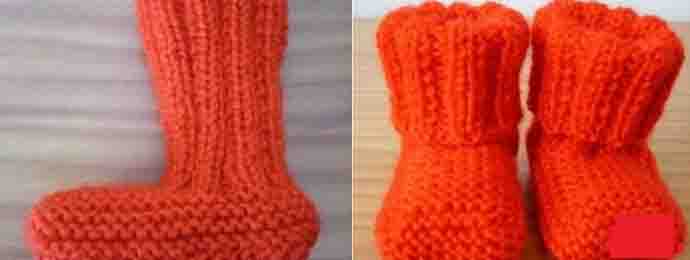 Chaussons bébé au bord plié