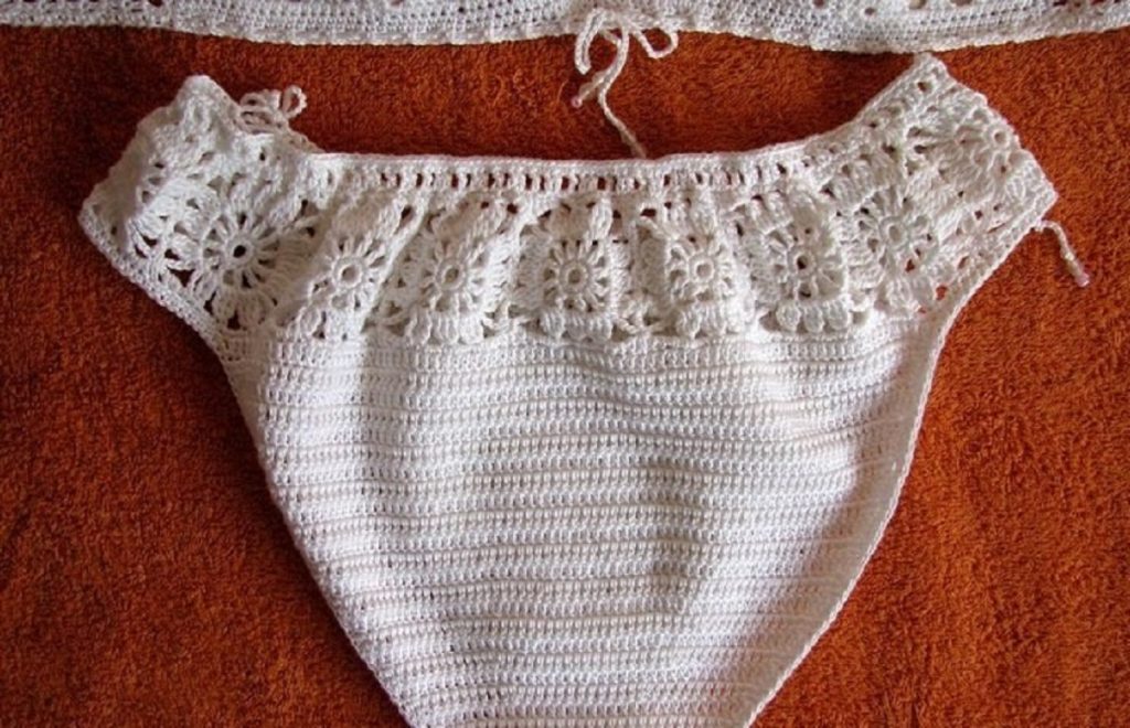 modèle proposé par lagrenouilletricote.com