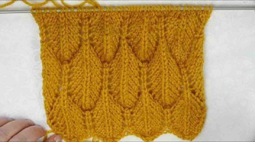 Point plume au tricot facile